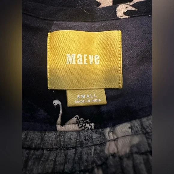 Maeve by Anthropologie Woman’s Navy Blue Swan Print Blouse - Picture 8 of 8